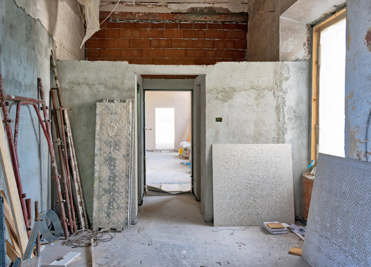 Come si fa il risanamento edilizio?